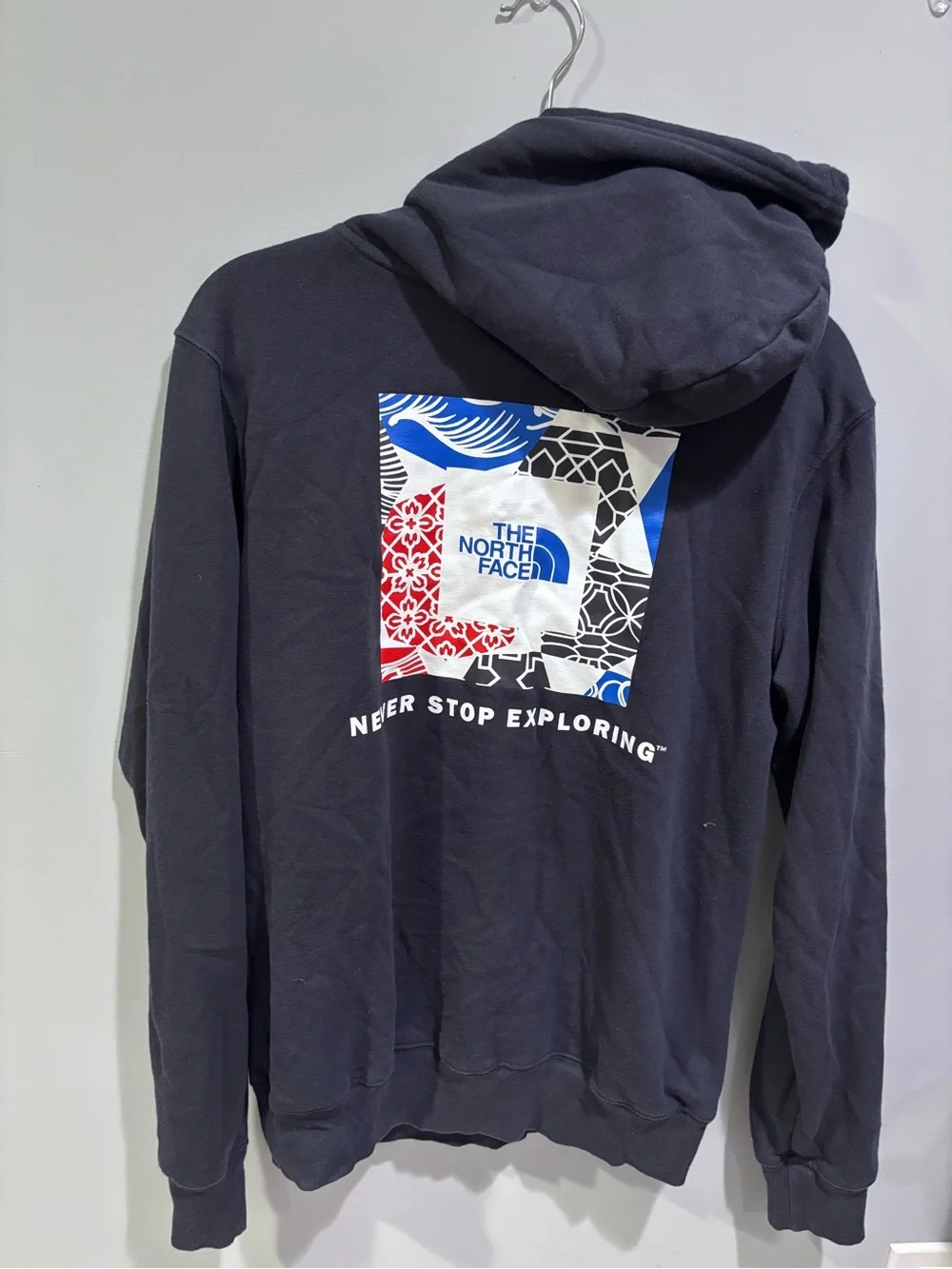 The North Face classic pullover